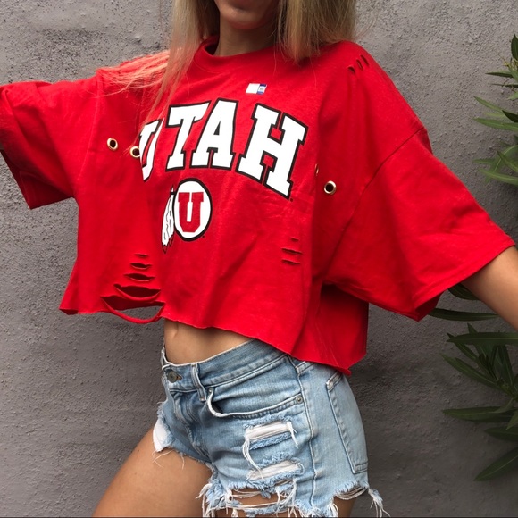 University of Utah red distressed gold eyelet crop - Picture 4 of 7